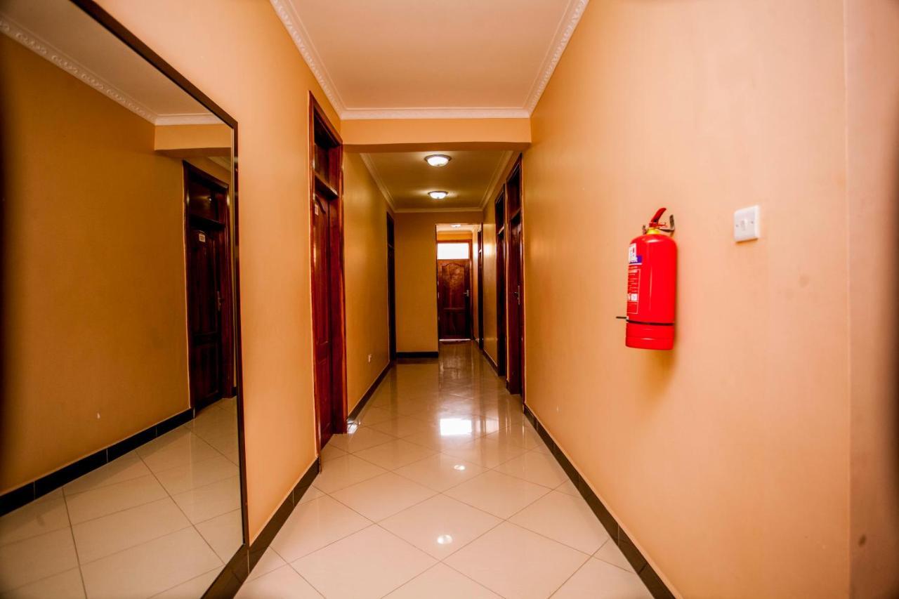B10 Airport Lodge Dar es Salaam Exterior foto