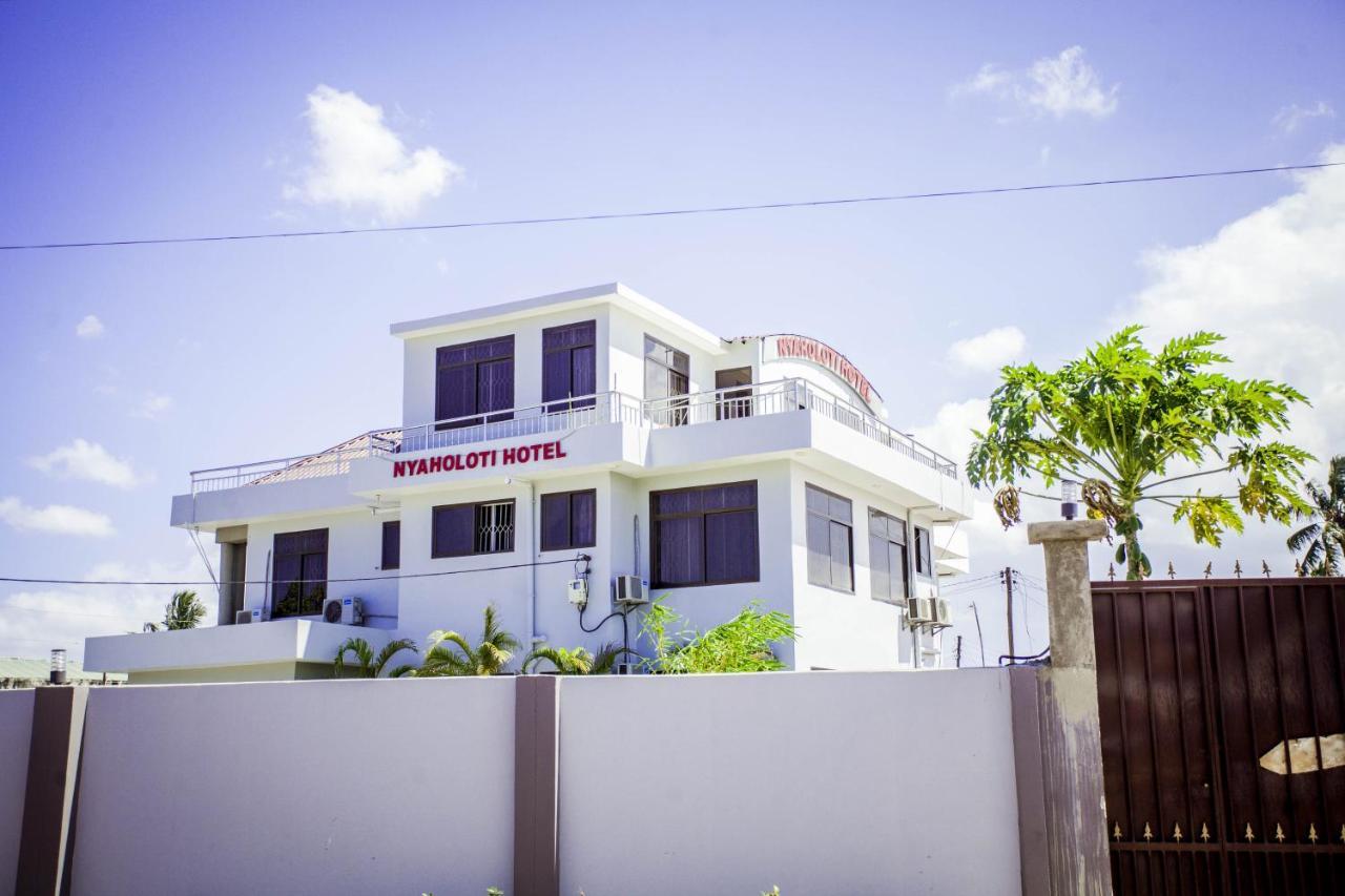 B10 Airport Lodge Dar es Salaam Exterior foto